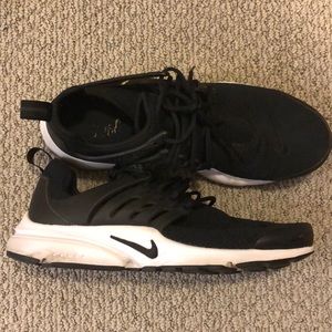 Women’s Nike Prestos